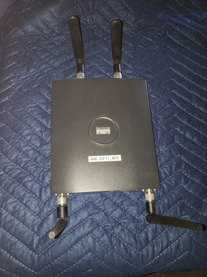Точка доступа Wi-Fi Cisco Aironet 1242AG Wireless Access Point AIR-LAP1242AG-A-K