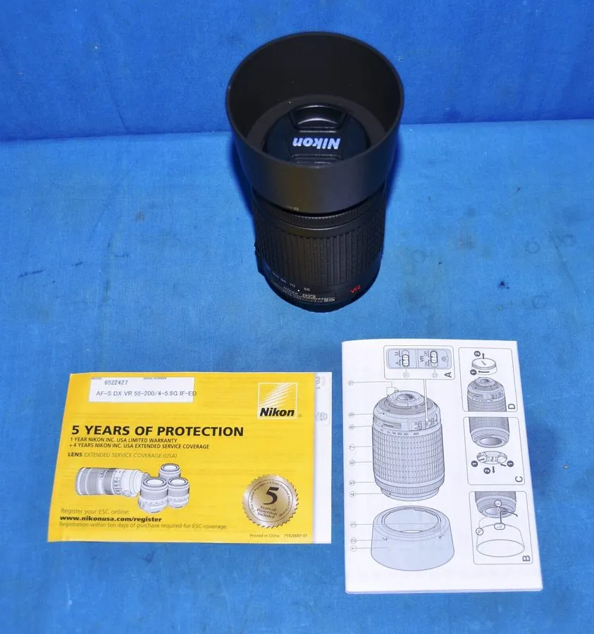Объектив Nikon AF-S VR Nikkor 55-200mm f/4-5.6 G ED DX Zoom Lens w/ Len Caps