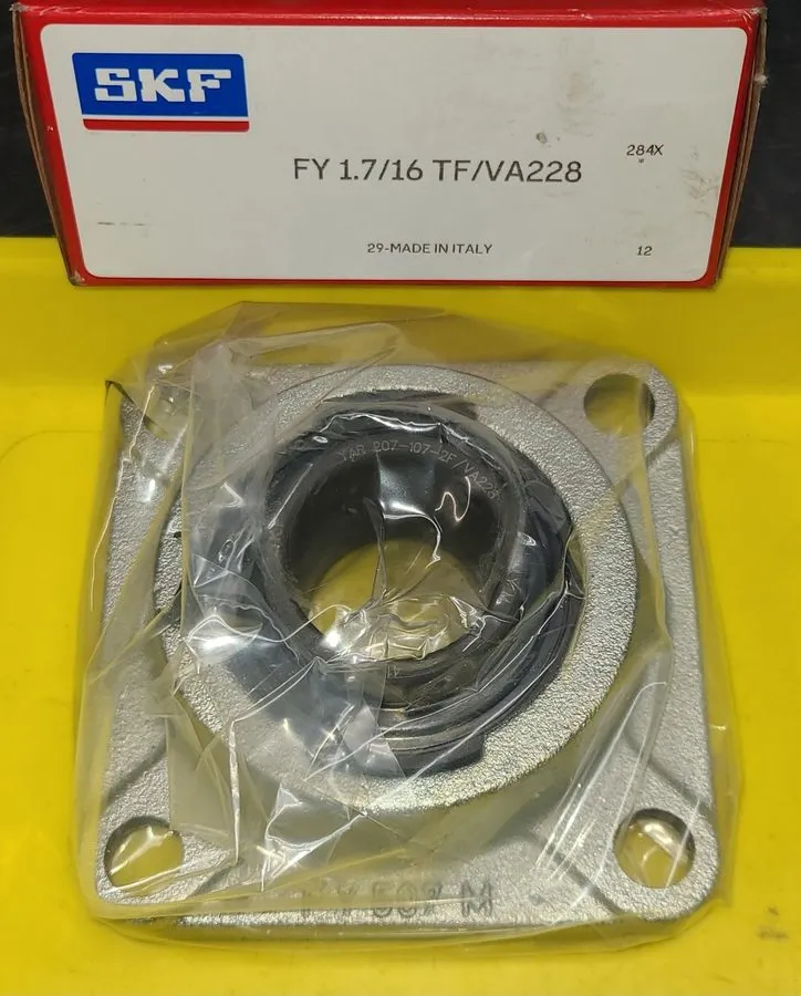 Подшипник SKF FY 1.7/16 TF/VA228 Four-Bolt Flange Ball Bearing Unit in Bore