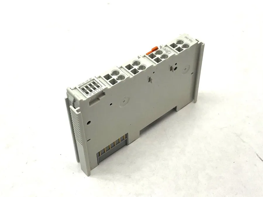 Модуль ввода-вывода WAGO 8-Channel Output Module 24VDC 750-530