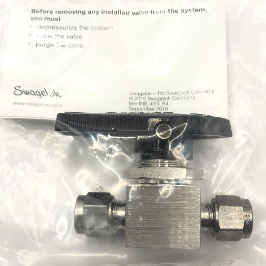 Клапан SWAGELOK SS-43GS6MM Ball Valve 6mm Tube Fitting 3000 PSIG 100F — фото лота 1