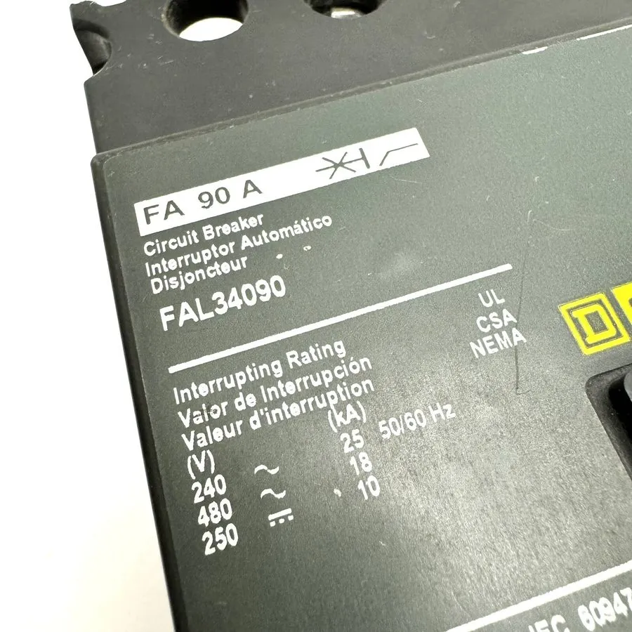Автоматический выключатель Square D FAL34090 3 Pole 90A 480V FAL Circuit Breaker