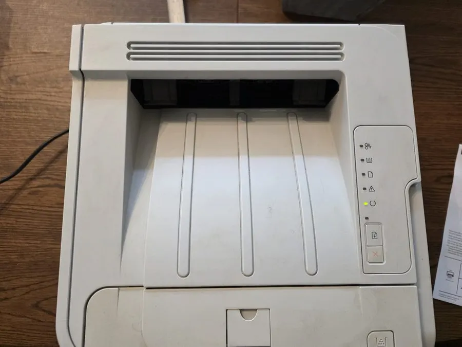 Лазерный принтер HP Laserjet P2035 Monochrome Workgroup Laser Printer 53k pg ct