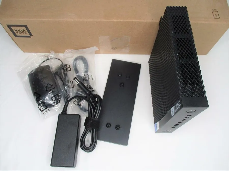 Тонкий клиент Dell Wyse 5070 Thin Client Celeron J4105 1.50 GHz 4 GB DDR4 32 GB