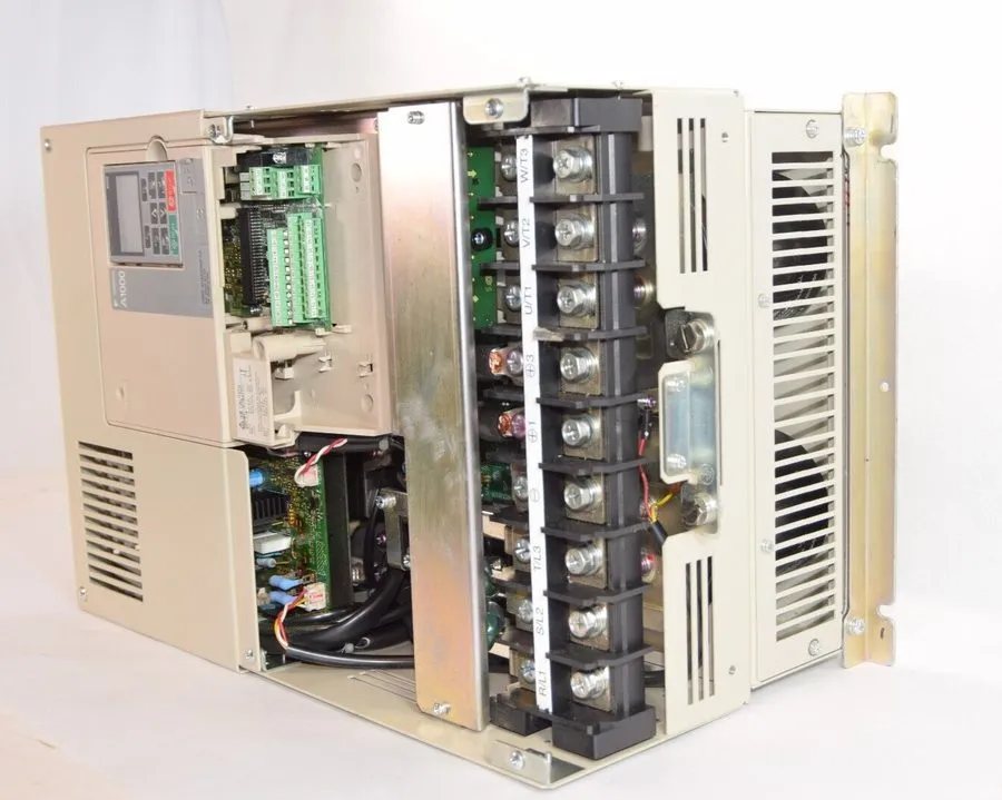 Частотный преобразователь YASKAWA A1000 AC Drive CIMR-AU4A0088FAA