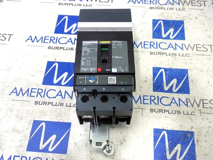 Автоматический выключатель Square D JDA36200 3 Pole 200 Amp 600 Volt 18k@480V I-