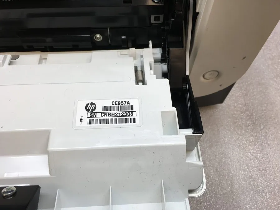 Лазерный принтер HP LaserJet Pro 400 M451dn Color Laser Printer CE957A 40K pgs T