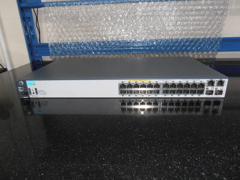 Коммутатор HP Procurve 2620-24 PPoEP 12 PWR 24 Port 10/100 J9624A + 4 Dual Perso