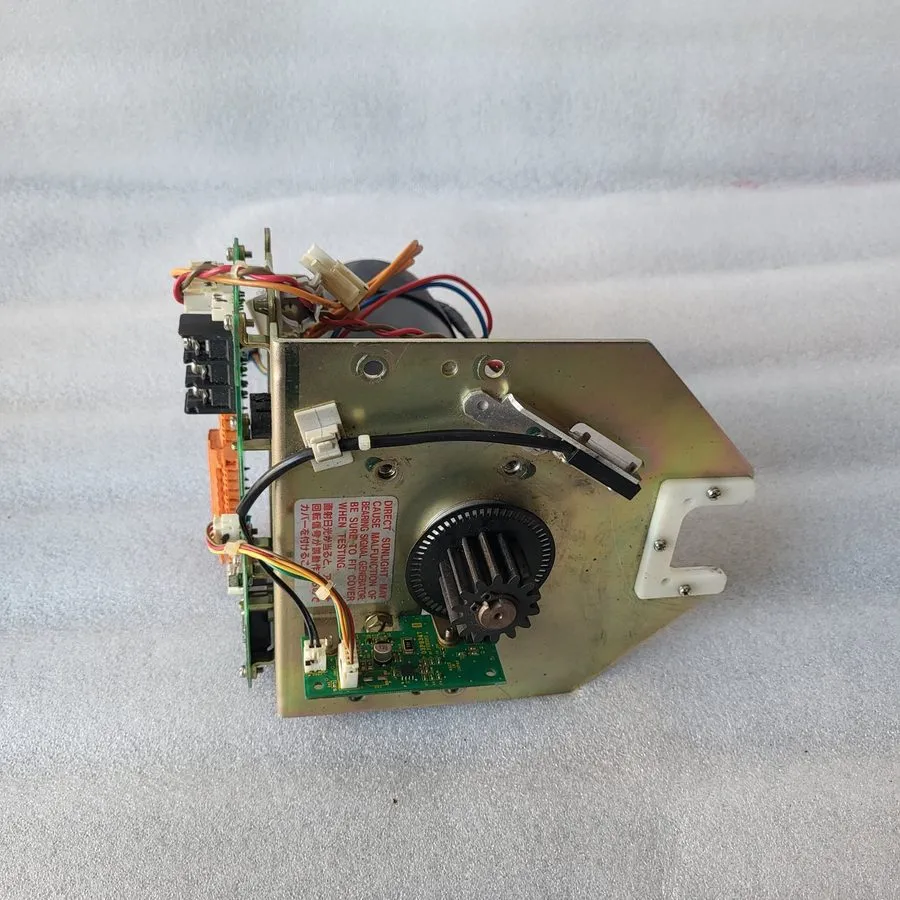 Радар Furuno D8G-516 000-631-715 Radar Motor — фото лота 3