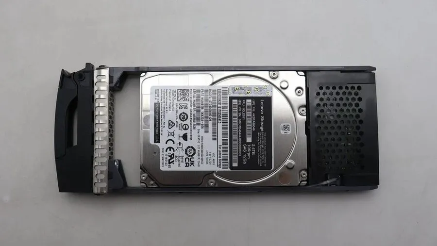 Жёсткий диск 4XB7A88046 Lenovo 03LE911 DE 2.4TB 10K SAS 12G 2.5'' HDD Hard Drive