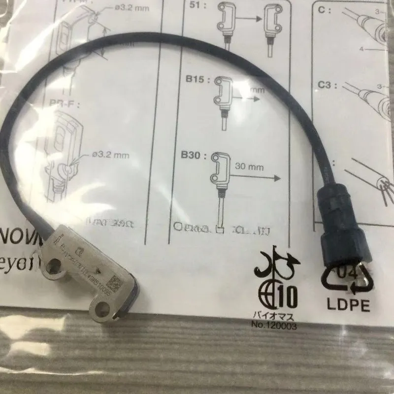 Фотоэлектрический датчик Keyence PR-MB15CP Photoelectric Sensor