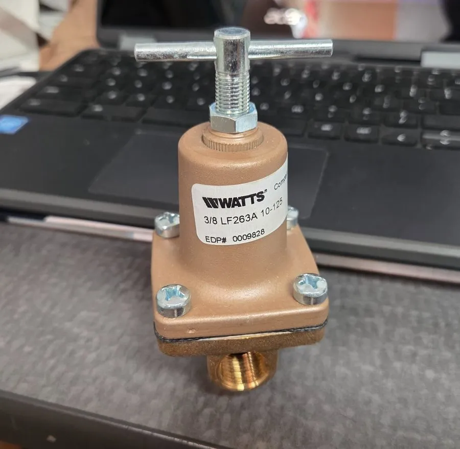 Трубопроводная арматура WATTS 3/8LF263A 10-125 Water Pressure Regulator 3/8" NPT — фото лота 1