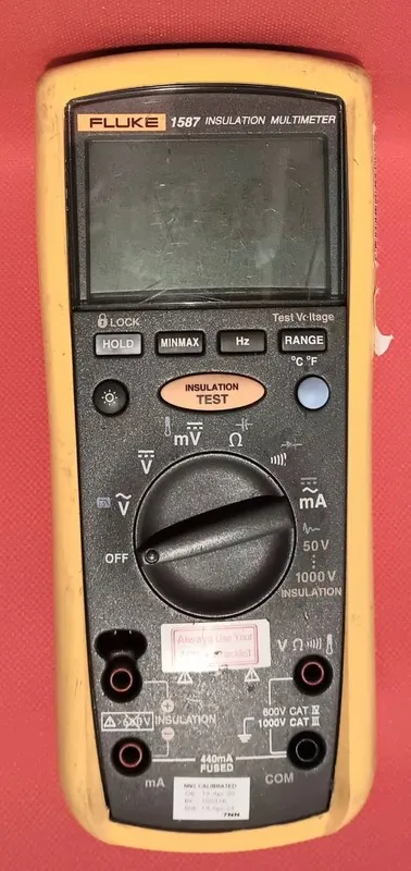 Мультиметр Fluke 1587 FC Insulation Multimeter True RMS Auto-Ranging