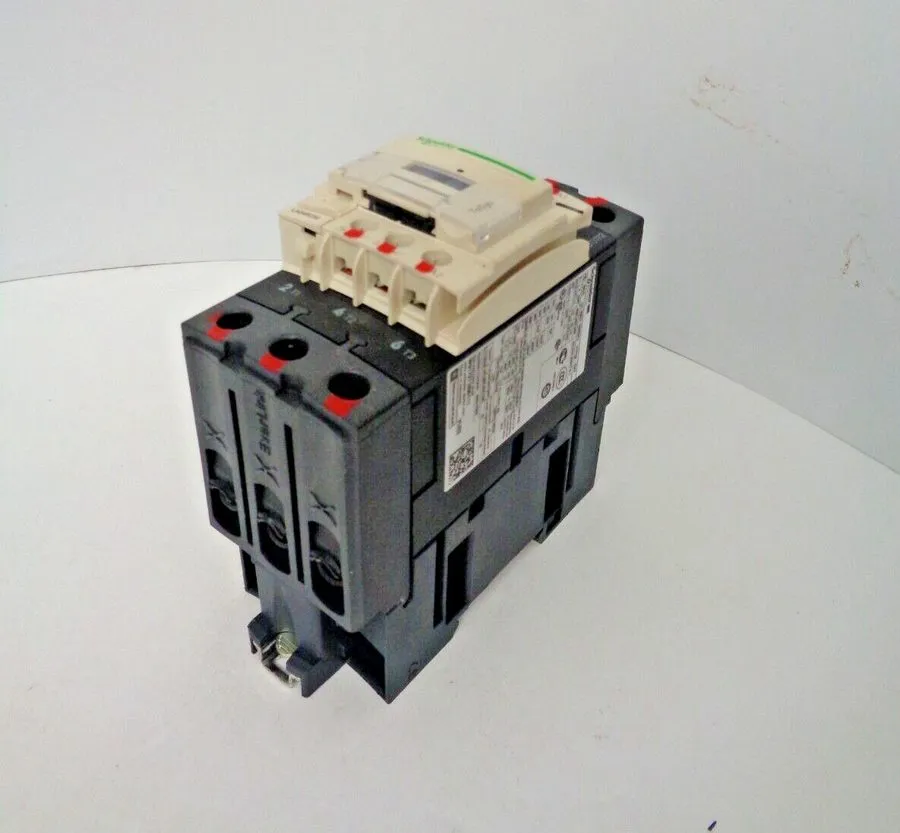 Контактор Schneider Electric TeSys D LC1D50A Contactor 3P 50A 40HP 3-Pole 1NO 1N