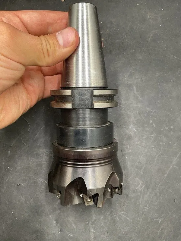 Режущий инструмент Walter Valenite F5141.UB26.076.Z07.12 3” Face Mill CAT40 Tool — фото лота 1