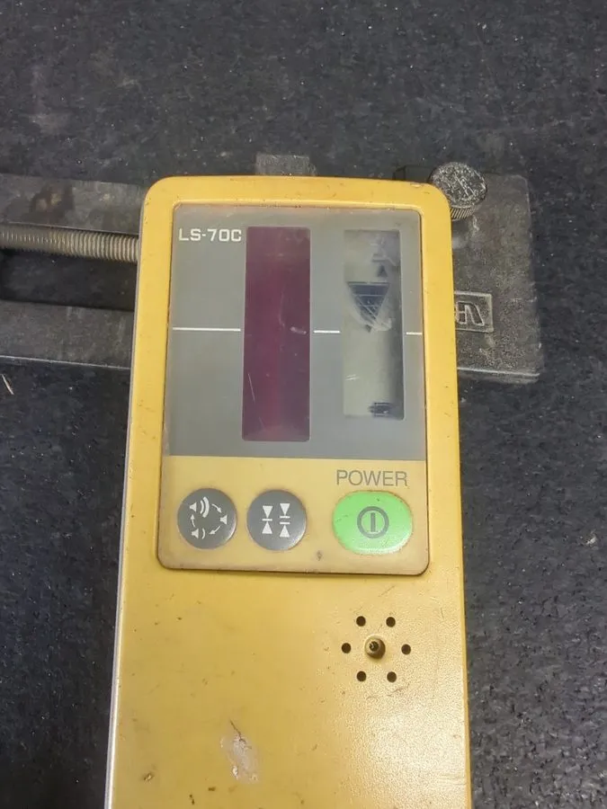 Геодезический прибор Topcon Laser Receiver LS-70C w/bracket Power