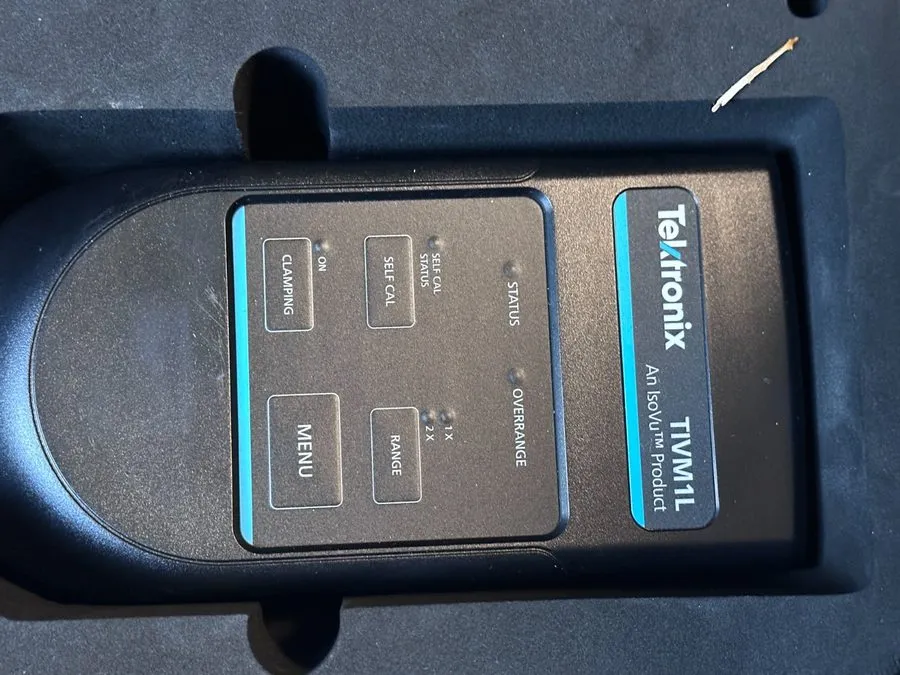 Пробник Tektronix TIVM1L IsoVu 1 GHz Isolated Differential Probe System 10m Cabl — фото лота 1