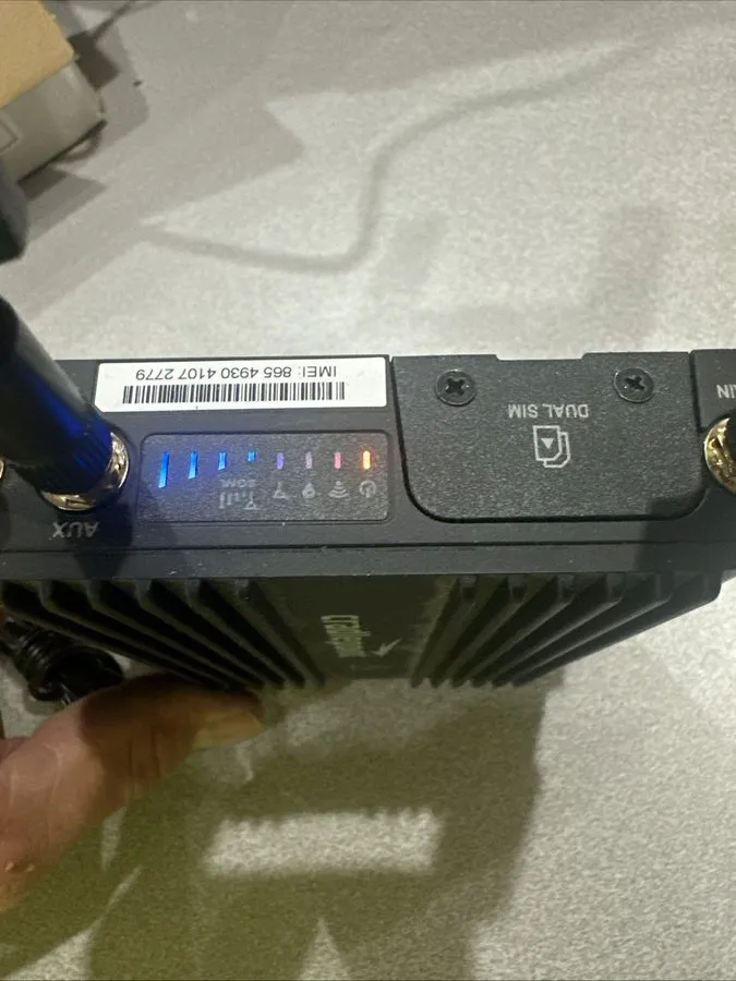 Маршрутизатор Cradlepoint IBR650C-150M-D S5A907A LTE Router No Antennas