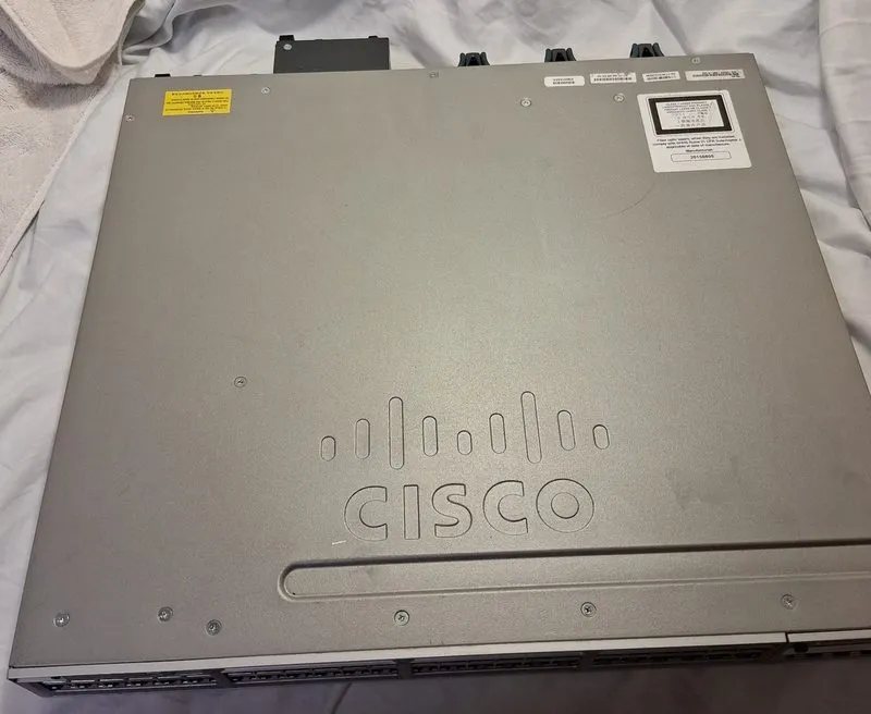 Коммутатор Cisco WS-C3850-48P L V06 48-Port GigE PoE Switch with C3850-NMN-2-10G — фото лота 3