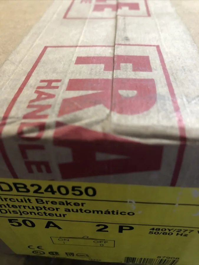 Автоматический выключатель Square D EDB24050 50A 480V 2P Bolt On Circuit Breaker
