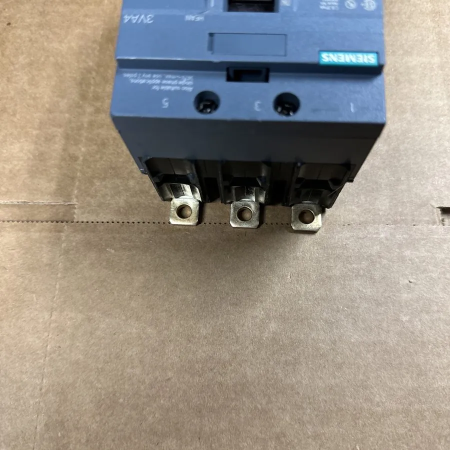 Автоматический выключатель 3VA4170-6ED34-0AA0 SIEMENS 3 POLE 70A 480V 65kA CIRCU