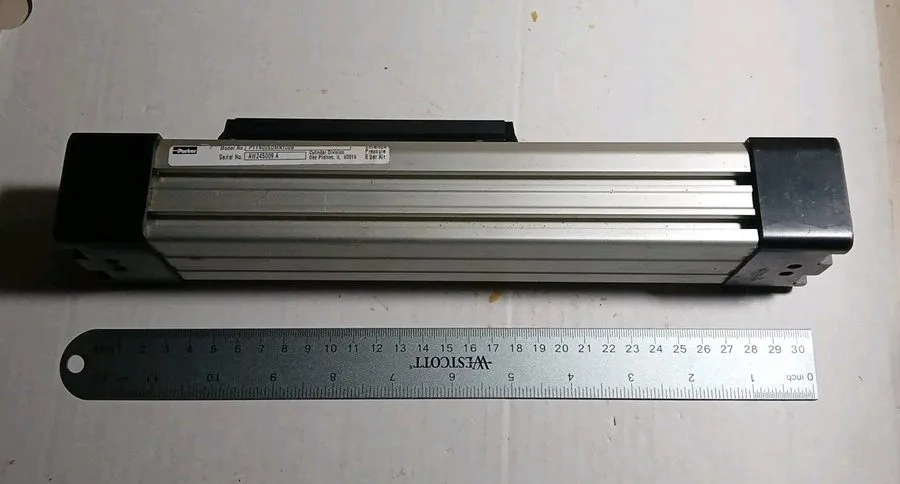 Оборудование ЧПУ PARKER PNEUMATIC LINEAR ACTUATOR SLIDE 100mm Stroke 30cm Length — фото лота 1