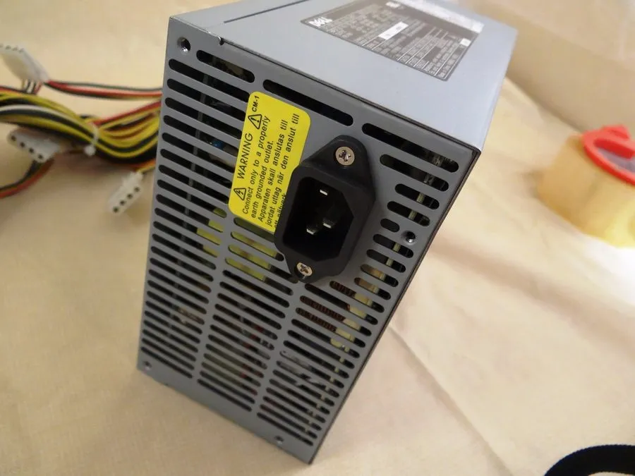 Блок питания Dell PS-5651-1 0GD323 650W Server Power Supply PowerEdge 1800 PSU — фото лота 2