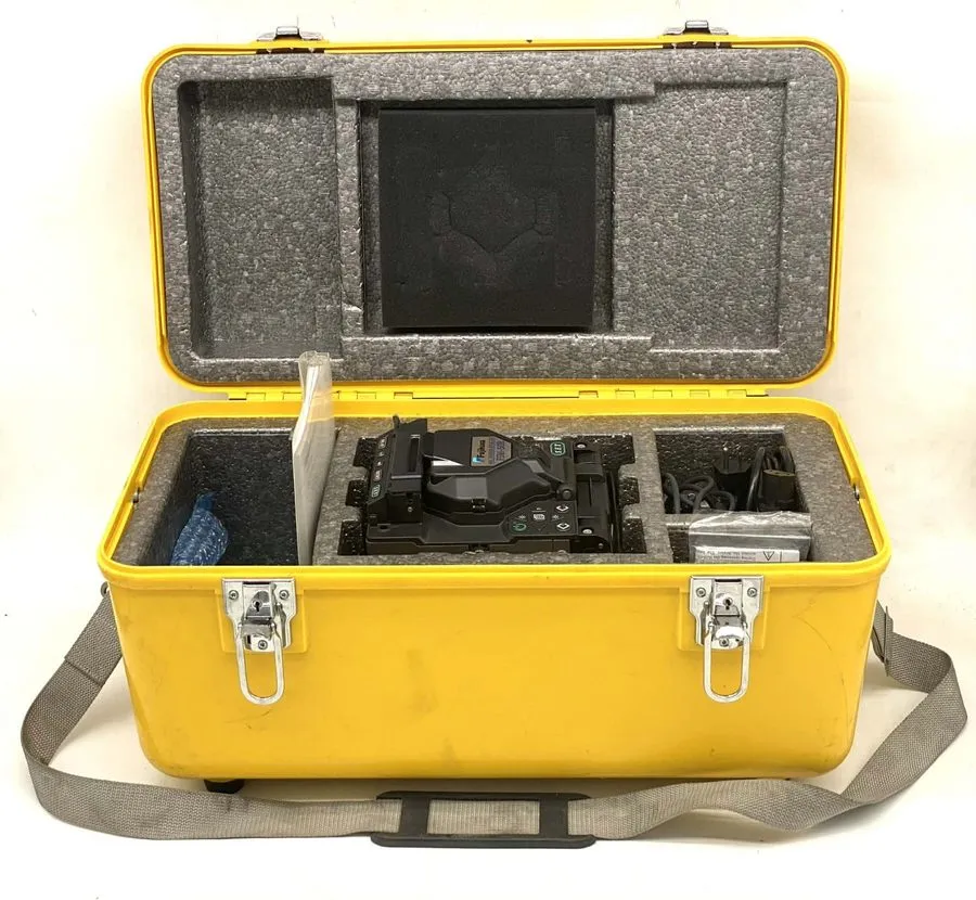 Сварочный аппарат Fujikura FSM-50R Optical Fiber ARC Fusion Splicer — фото лота 1
