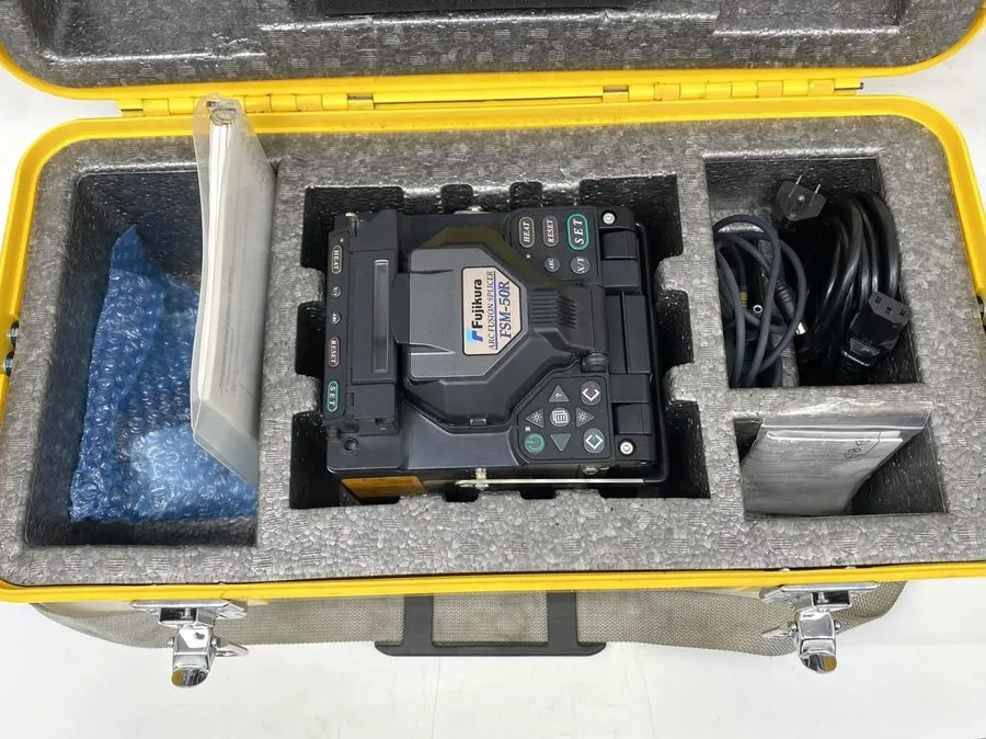 Сварочный аппарат Fujikura FSM-50R Optical Fiber ARC Fusion Splicer — фото лота 2