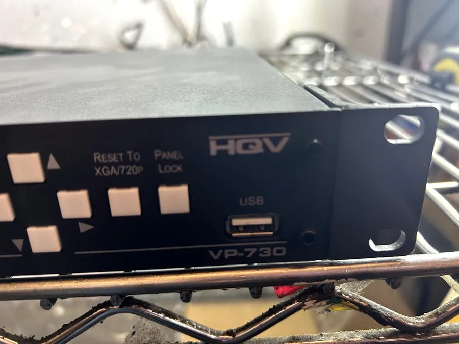 Видеокоммутатор Kramer VP-730 Presentation Switcher/Scaler