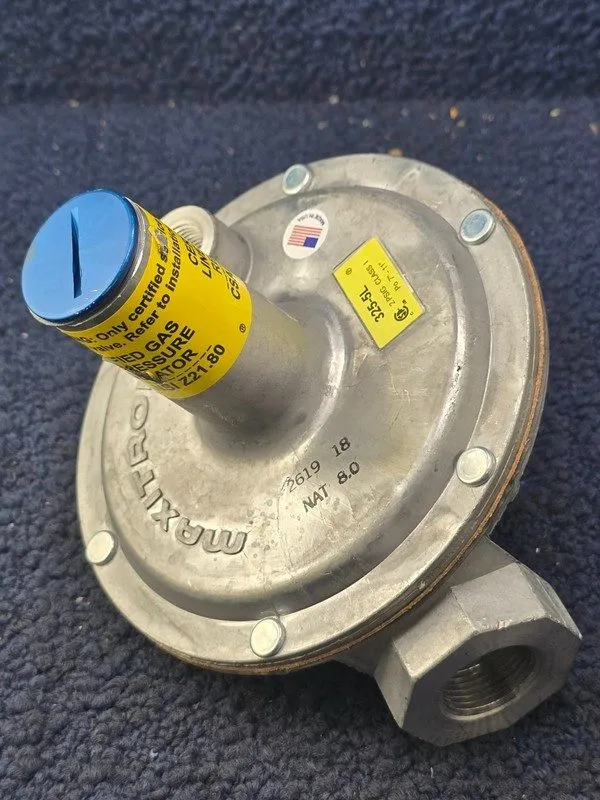Трубопроводная арматура Maxitrol 325-5L Gas Pressure Regulator 3/4" IPS Model 32