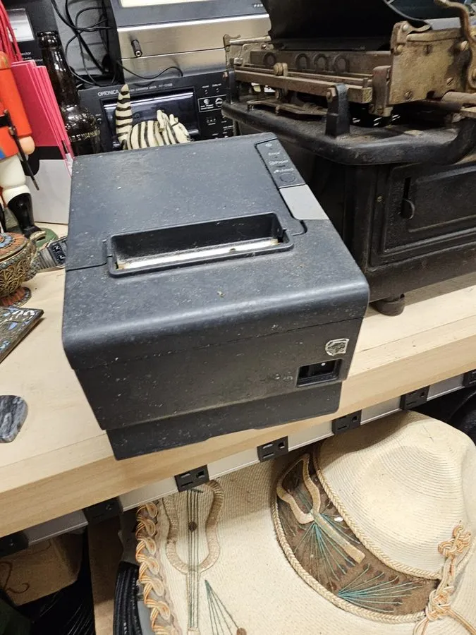 Принтер чеков Epson TM-T88V Thermal Receipt Printer, USB and Serial Interfaces