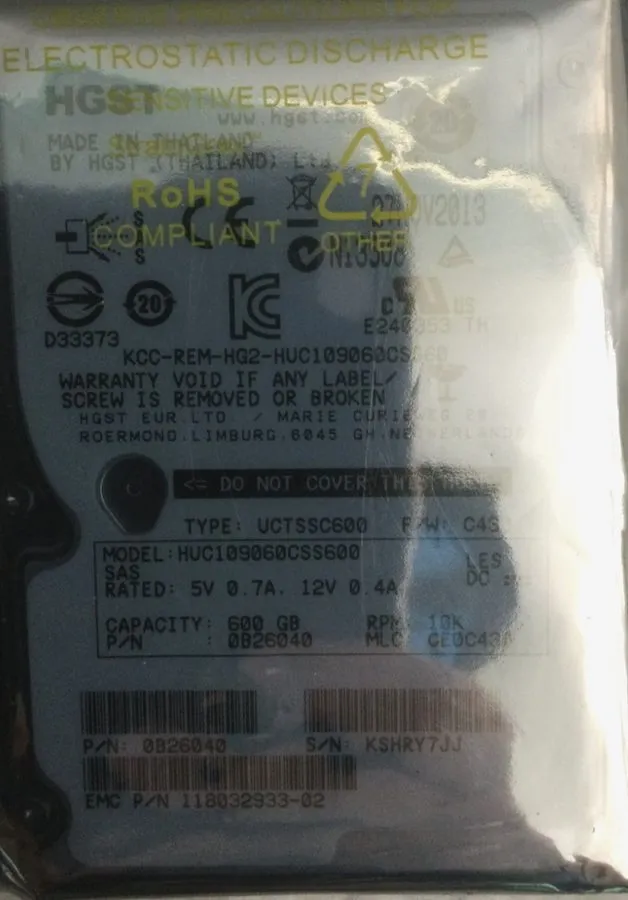 Жёсткий диск EMC HGST 600GB 2.5" 10K 6G SAS HDD HUC109060CSS600 0B26040 11803293 — фото лота 2