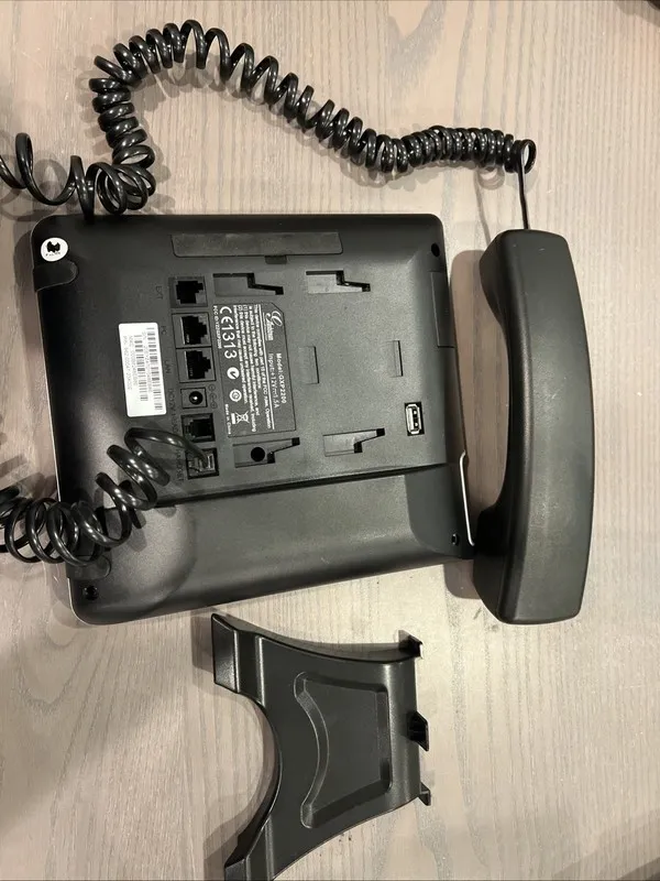 IP-телефон Grandstream GXP2200 Office IP Phone Black (w/ Stand, Handset & Cord) — фото лота 1