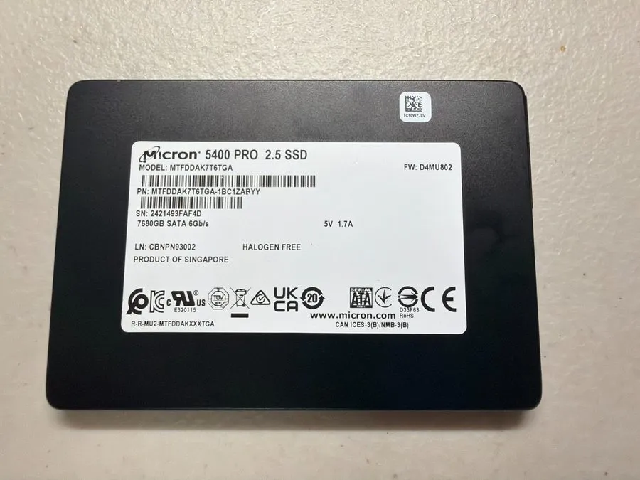 SSD-накопитель MICRON 5400 PRO 7.68TB SATA 6Gb/s 2.5" 7680GB SSD MTFDDAK7T6TGA