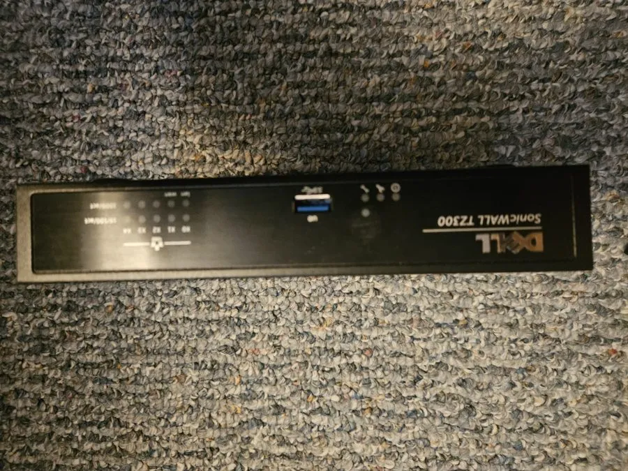 Межсетевой экран Dell SonicWALL TZ300 Network Security Appliance Firewall Router