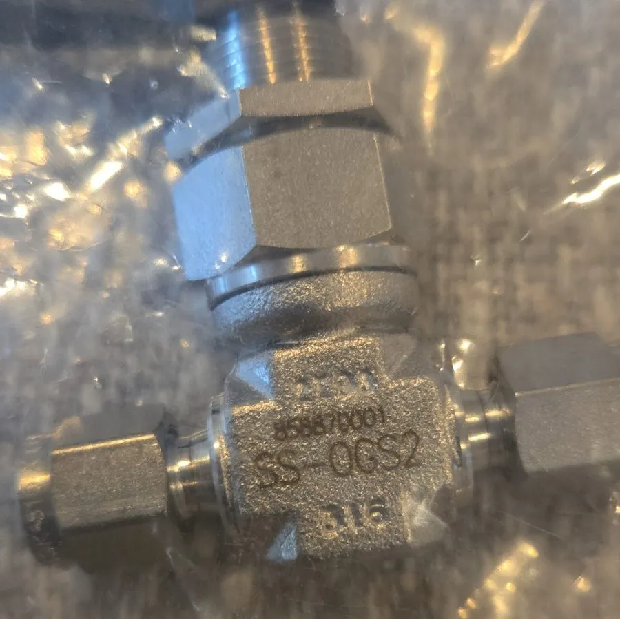 Клапан Swagelok SS-OGS2 Stainless Steel Toggle Valve FNSP — фото лота 1