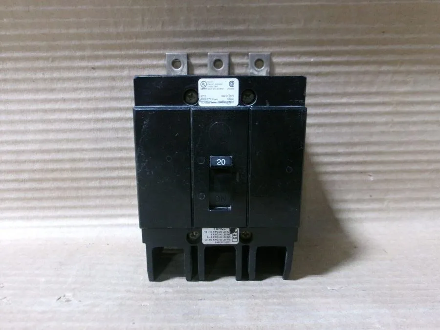 Автоматический выключатель CUTLER HAMMER GHB GHB3020 3 POLE 20 AMP 480V CIRCUIT