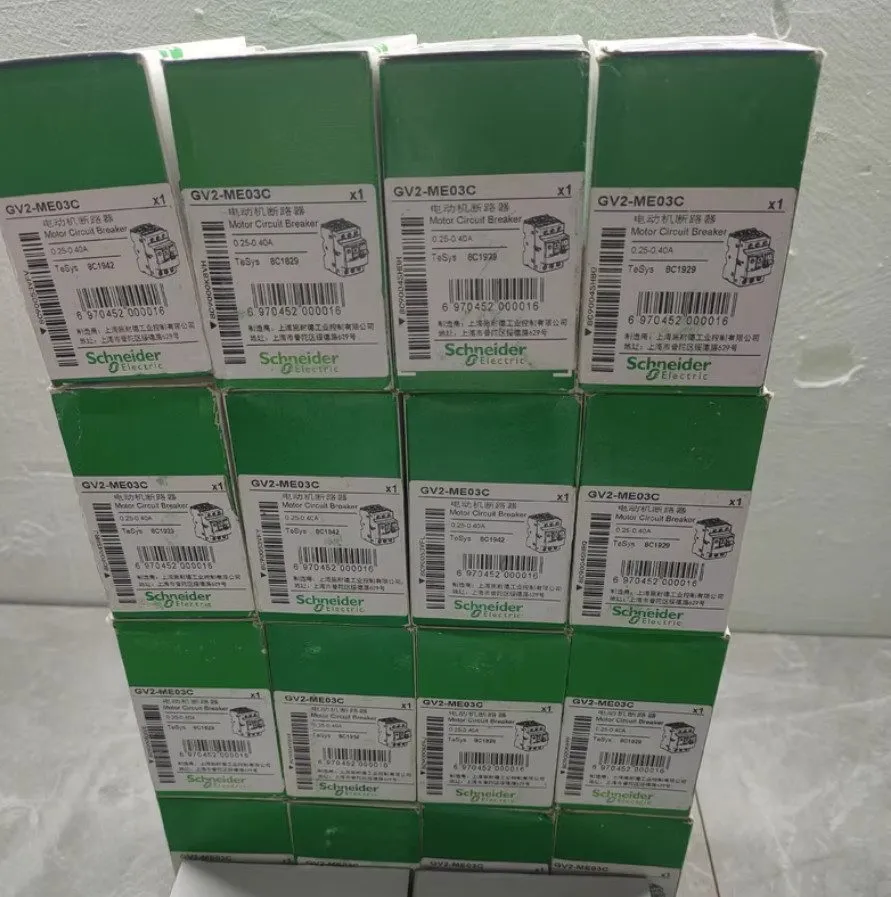 Автоматический выключатель Schneider GV2ME03C (0.25-0.4A) circuit breaker