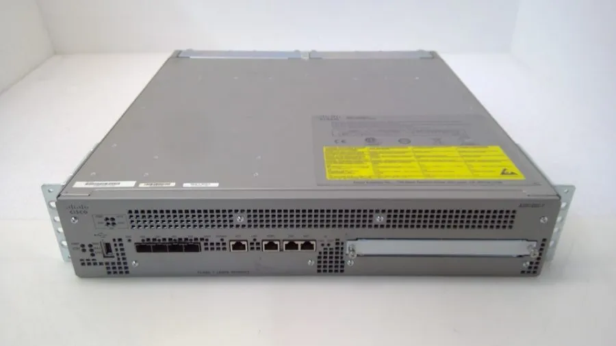 Маршрутизатор Cisco ASR1002-F with 4x GigE Ports Integrated ESP-2.5 RP1 SIP-10 D