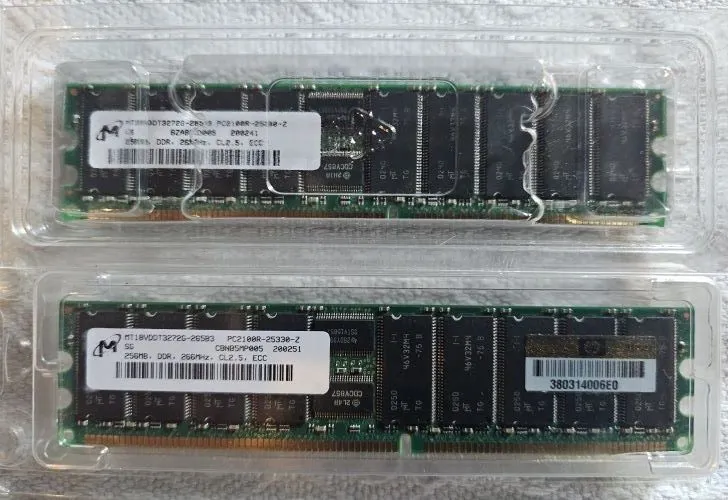 Модуль памяти x4 MICRON 256 MB MEMORY DDR 266MHZ CL2.5 ECC MT18VDDT3272G-265B3