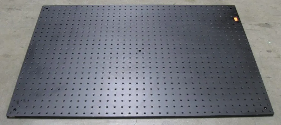 Электронный компонент C203342 Thorlabs MB2436 Laser Optical Breadboard (36" x 24 — фото лота 1