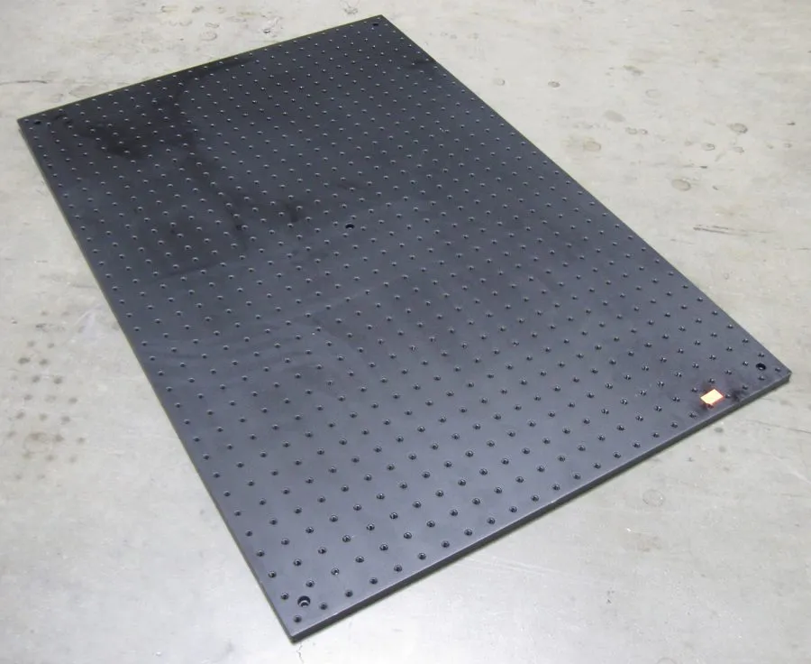 Электронный компонент C203342 Thorlabs MB2436 Laser Optical Breadboard (36" x 24 — фото лота 2