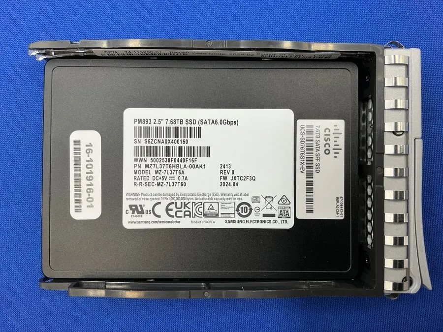 SSD-накопитель MZ-7L37T6A CISCO UCS-SD76T6S1X-EV Samsung PM893 7.68TB SATA 6Gb/s