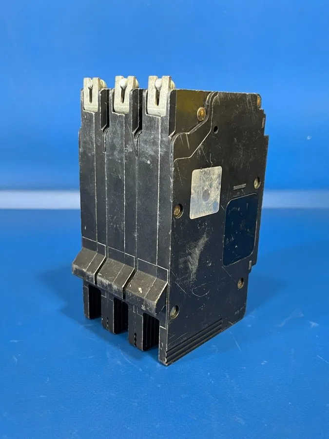 Автоматический выключатель SQUARE D EGB34015 Circuit Breaker,15A,Bolt On,277/480