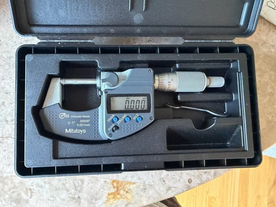 Микрометр Mitutoyo 293-340-30 Digital Micrometer Coolant Proof IP65 0-1" 0.00005