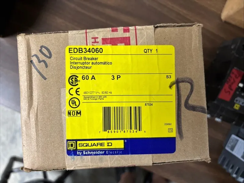 Автоматический выключатель Square D EDB34060 Circuit Breaker 60A 3-Pole 480V AC