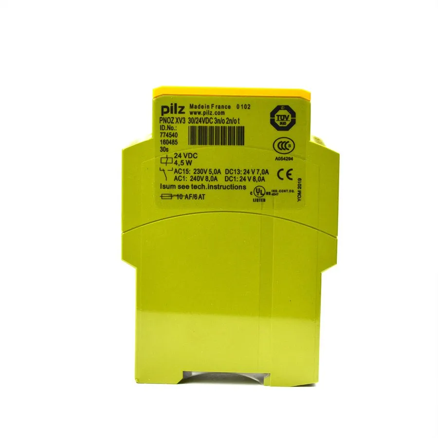 Реле безопасности PILZ 774540 Safety Relay PNOZ XV3 30/24VDC 3S 2SZ
