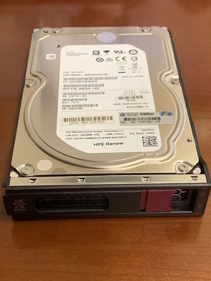SSD-накопитель P09691-B21 P09847-001 HPE 960GB 6G SATA RI LFF 3.5" LPC DS SSD RE — фото лота 2