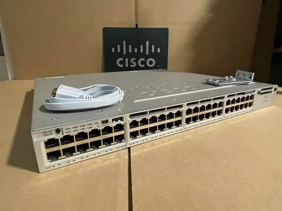 Коммутатор Cisco WS-C3850-48F-S Catalyst 3850 48 Port Full PoE 1100W Switch